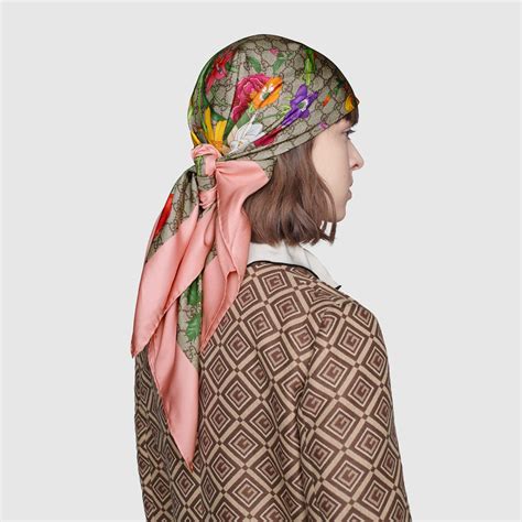 foulard gucci autunno|Gucci Foulard in seta GG jacquard.